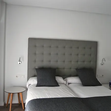 Hotel Estudiotel 2*